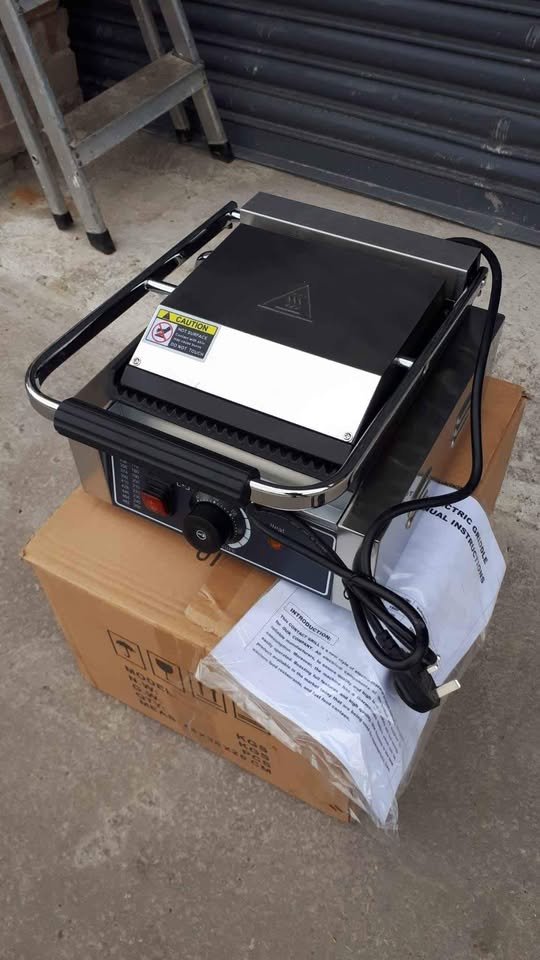 PANINI MACHINE electric contact grill - Image 2