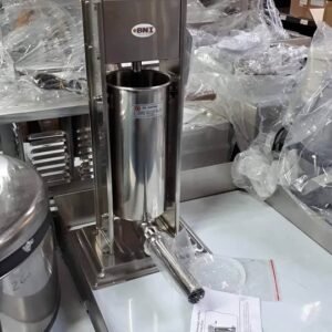 Commercial sausage stuffer/sausage filler