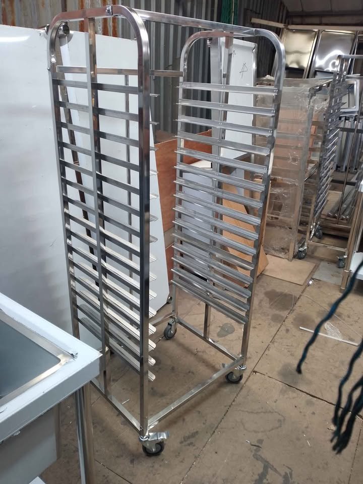 Gastronorm Racking Trolley 15 Tiers for 2/1 GN Pans, or 30 1/1 GN Pans - Image 2